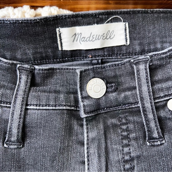 Madewell | 9” High Rise Skinny TALL - Picture 5 of 8